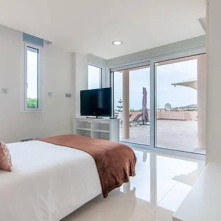 Luxury Paraiso *