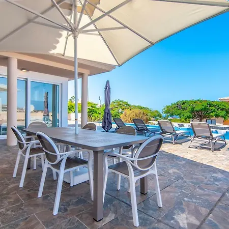 Luxury Paraiso *